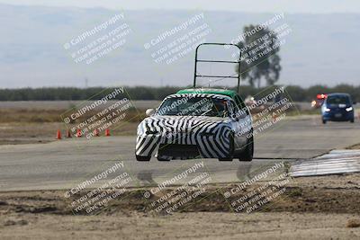 media/Sep-28-2025-24 Hours of Lemons (Sun) [[5dfe0e5f6e]]/9am (Star Mazda)/